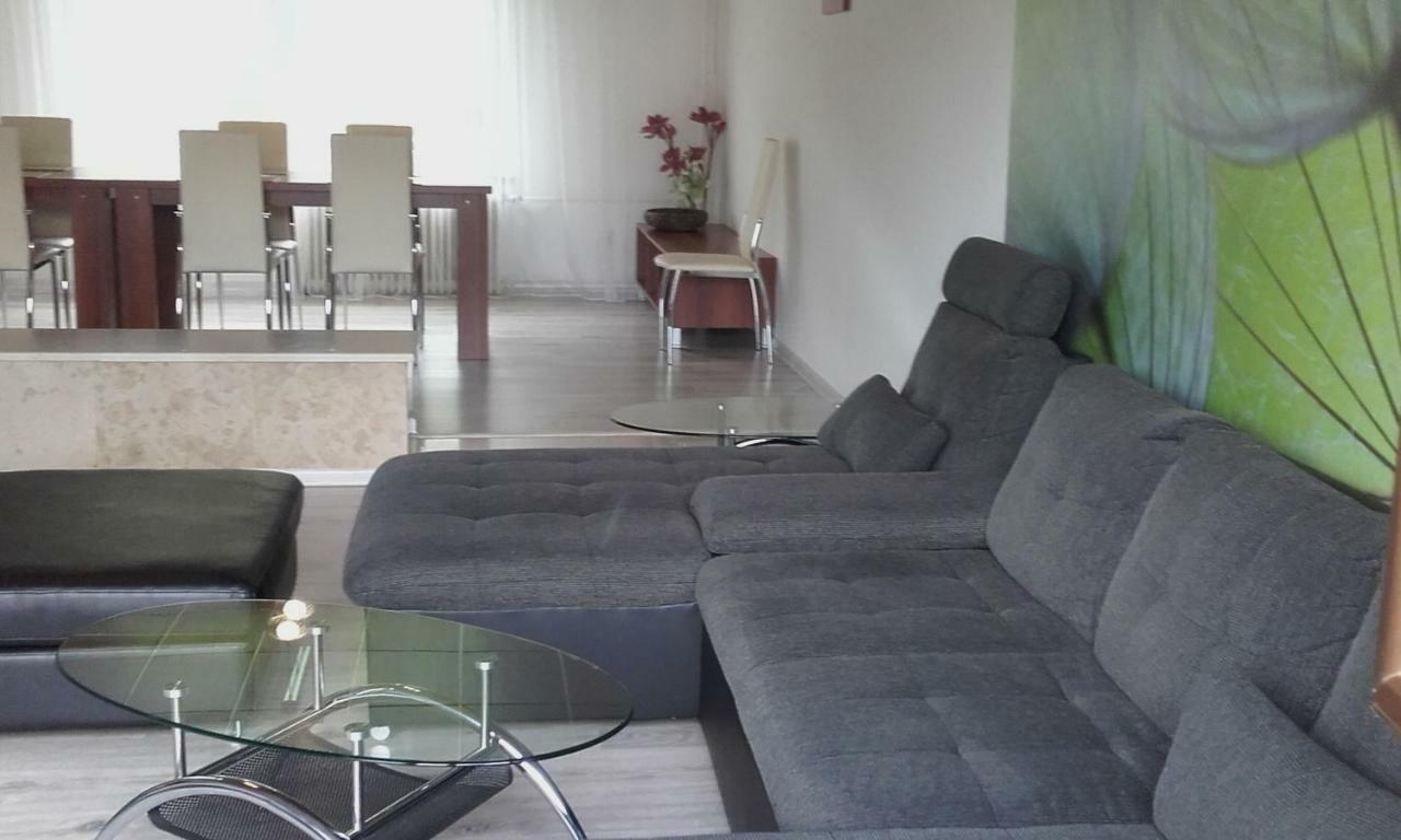 Apartment Mlynska เยเซนิค ภายนอก รูปภาพ